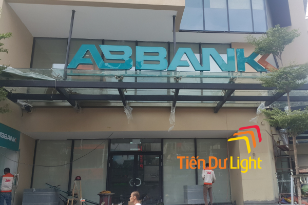 Lý do nên chọn chữ nổi LED ngân hàng