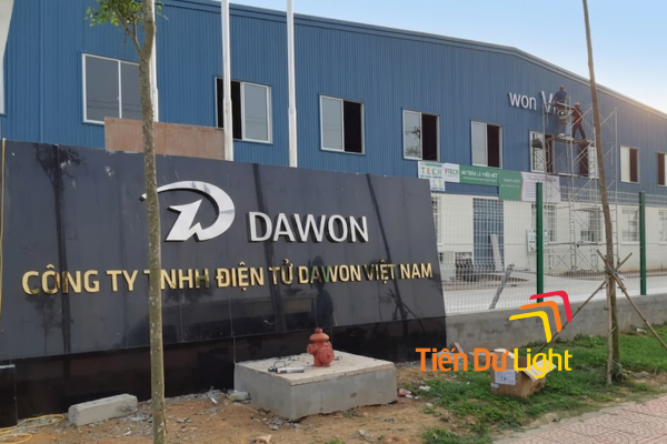 Bật mí cách tăng tuổi thọ biển quảng cáo nhà máy