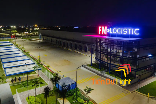 Bảng hiệu nhà máy logistics chất lượng, nổi bật, dễ nhận diện