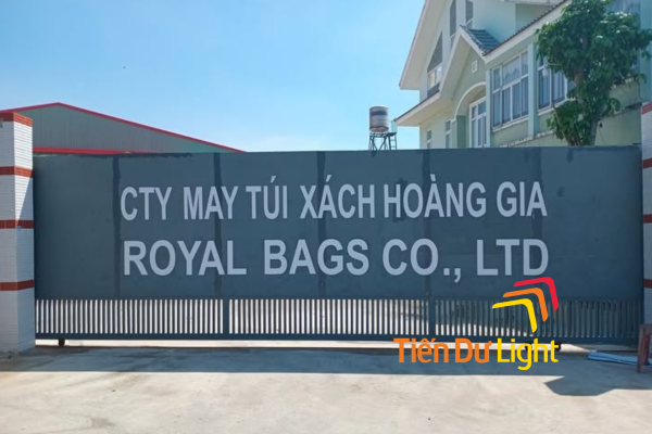 Bảng hiệu chuyên nghiệp góp phần tạo dựng hình ảnh uy tín