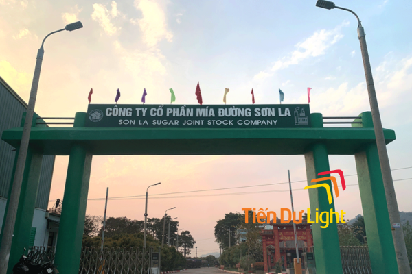 Thiết kế hệ thống bảng hiệu toàn diện cho nhà máy đường