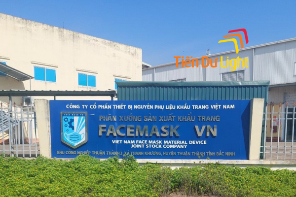 Mẫu bảng hiệu nhà máy sản xuất khẩu trang đẹp, hiện đại