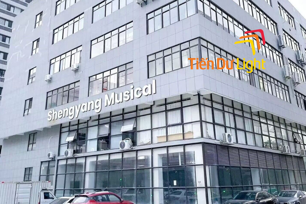 Bảng hiệu nhà máy sản xuất nhạc cụ sáng tạo, thẩm mỹ, độ bền lâu dài