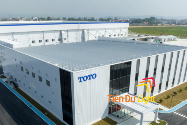 Bảng hiệu nhà máy sản xuất thiết bị vệ sinh chuyên nghiệp, nổi bật