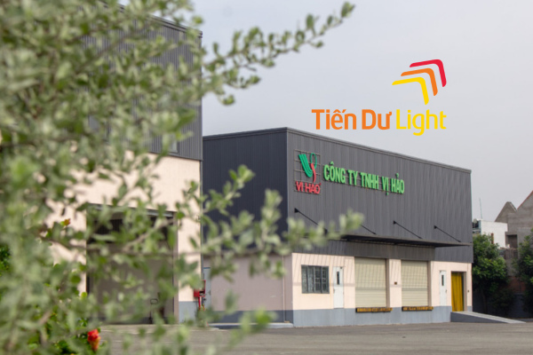 Bảng hiệu nhà máy tương ớt bền đẹp, rõ nét, chuẩn nhận diện
