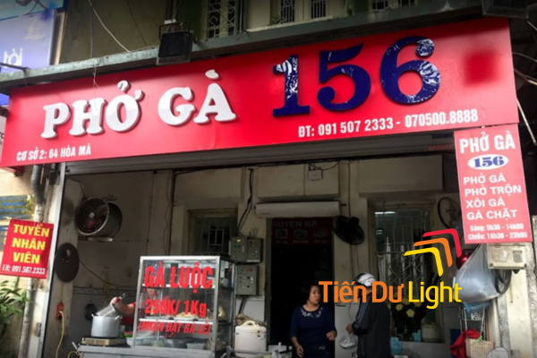 Mẫu bảng hiệu phở gà đẹp, nổi bật với thiết kế hiện đại