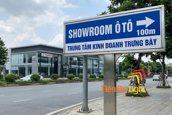 Biển chỉ dẫn showroom đẹp, chuyên nghiệp và dễ nhận biết
