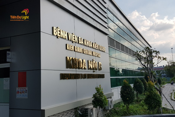 Tiến Dư Light chuyên thi công biển bảng hệ thống các bệnh viện