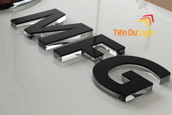 Mica có trọng lượng nhẹ, ứng dụng linh hoạt