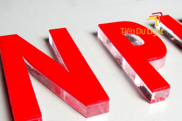 Chữ mica chân mica trong là gì?