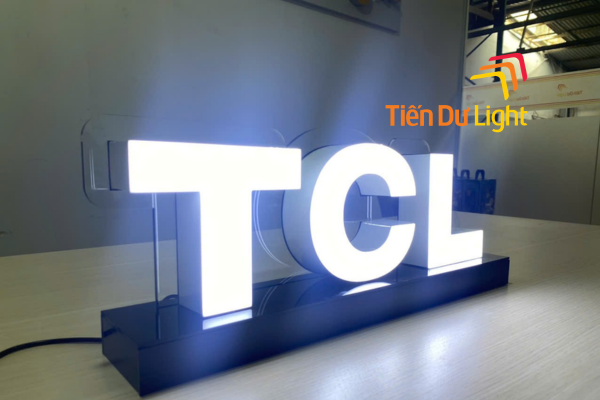 Chữ nổi nhôm sáng đèn