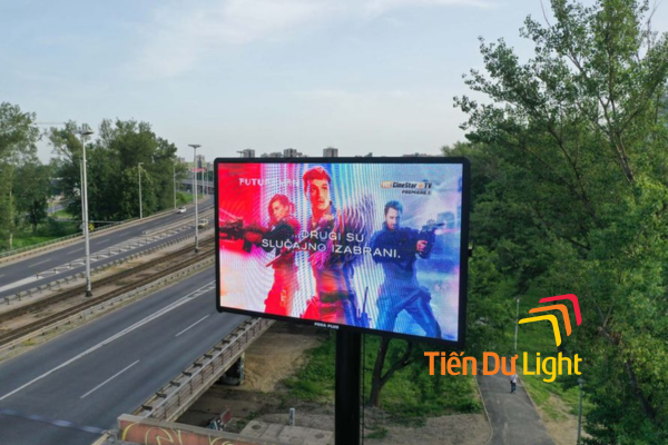 Màn hình led P4 ngoài trời có điểm ảnh 4mm