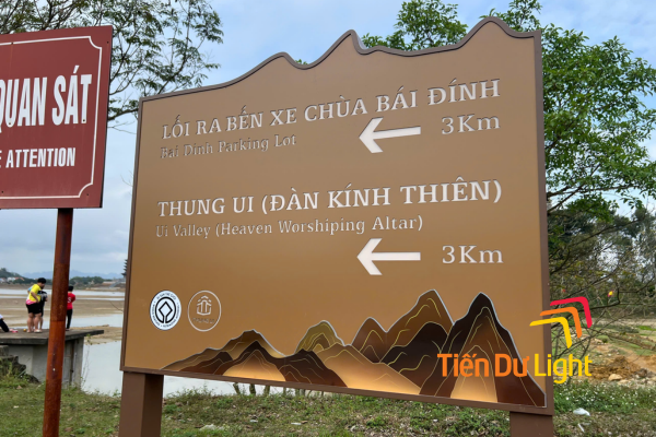 Mẫu biển chỉ dẫn khu du lịch đẹp