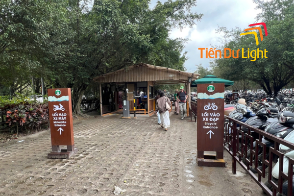 Mẫu biển chỉ dẫn di động 
