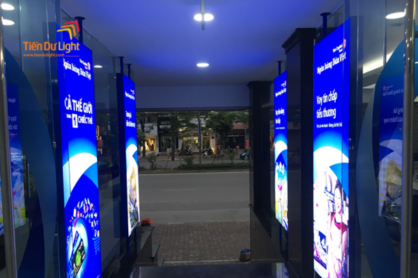 Ưu điểm hộp đèn nhét ron