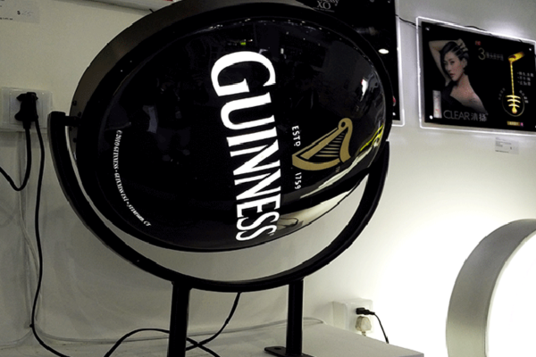 Hộp đèn xoay là gì?