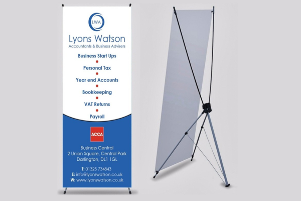 Lưu ý khi làm standee chữ X