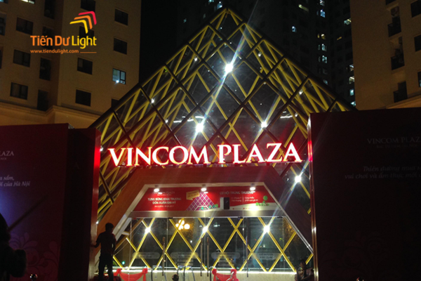 Chữ  nổi led Vincom