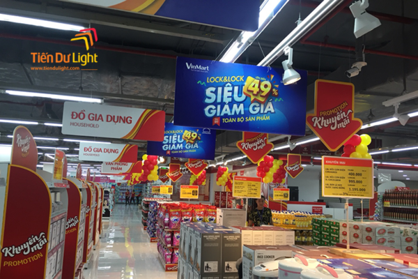 Hệ thống biển bảng trong siêu thị mini