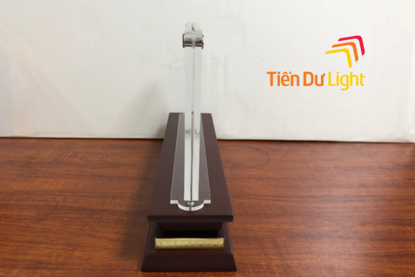 Chọn kích thước phù hợp mặt bàn